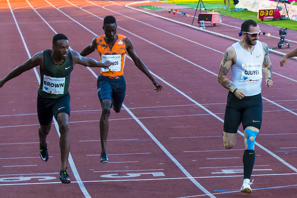 Aaron Brown and Ramil Guliyev at the 2018 Oslo Diamond League (AFP / Getty Images)