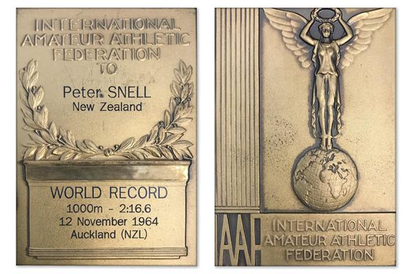 Peter Snell's 1000m world record plaque ()