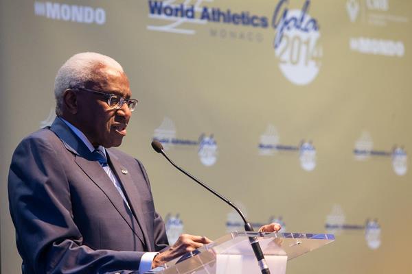 Lamine Diack delivers his speech at the press conference for the 2014 World Athletics Gala (Philippe Fitte / IAAF)