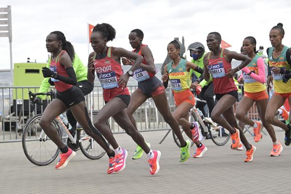 Peres Jepchirchir and Joyciline Jepkosgei lead the World Athletics Half Marathon Championships Gdynia 2020 (Getty Images)