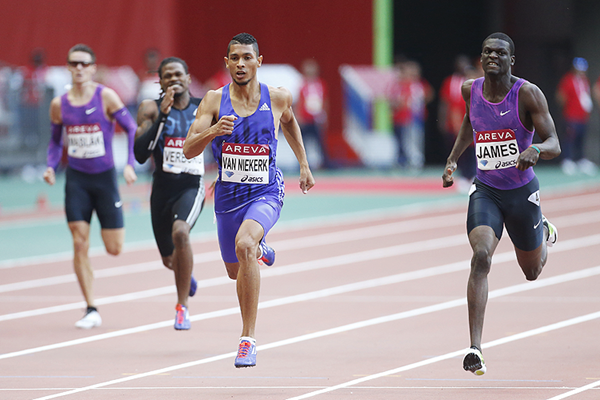 Wayde van Niekerk wins the 400m at the IAAF Diamond League meeting in Paris (Getty Images)