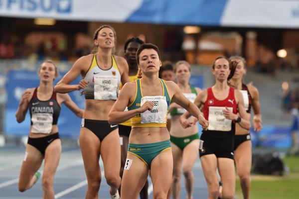 Catriona Bisset wins the 2019 World University Games 800m title (Getty Images)