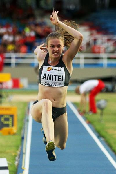 Georgiana Iuliana Anitei at the IAAF World Youth Championships, Cali 2015 (Getty Images)