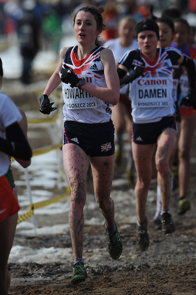 Lauren Howarth ()