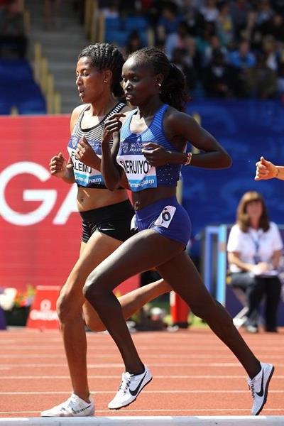Vivian Cheruiyot in the 5000m at the 2016 IAAF Diamond League meeting in Birmingham (Jean-Pierre Durand)