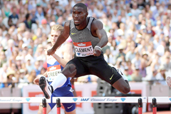 Kerron Clement winning the 400m hurdles at the IAAF Diamond League meeting in London (Kirby Lee)