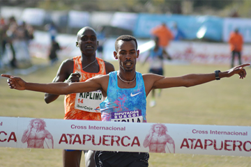Getaneh Tamire Molla wins at the Cross de Atapuerca (Fundación ANOC)