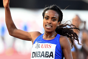 Ethiopia's Genzebe Dibaba crosses the finish line (Gladys Chai von der Laage)