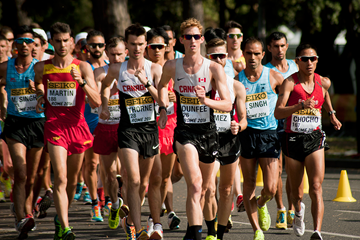 Evan Dunfee leads the men's 20km at the IAAF World Race Walking Team Championships Rome 2016 (IAAF)