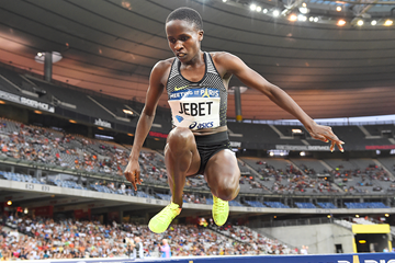 Ruth Jebet in the 3000m steeplechase at the IAAF Diamond League meeting in Paris (Jiro Mochizuki)