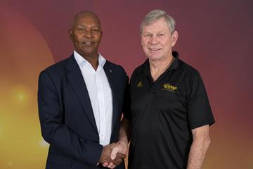 Kip Keino and Peter Snell in Barcelona (Philippe Fitte)