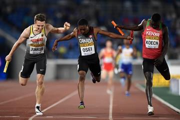 Belgium, Canada and Kenya dip for the line in the mixed relay at the IAAF World Relays Yokohama 2019 (Getty Images)