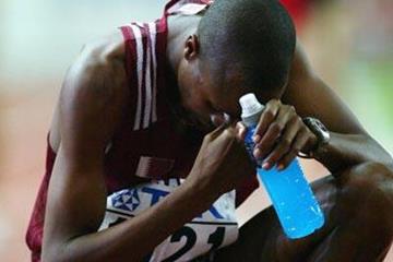 Saif Saaeed Shaheen of Qatar celebrates winning the 3000m steeplechase (Getty Images)