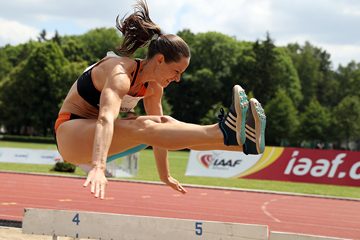 Katerina Cachova in the heptathlon long jump at the TNT Express meeting in Kladno (Jan Kucharcik)