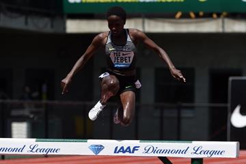 Ruth Jebet at the 2016 IAAF Diamond League meeting in Eugene (Kirby Lee)