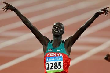 Brimin Kipruto capturing 2008 Olympic gold (Getty Images)