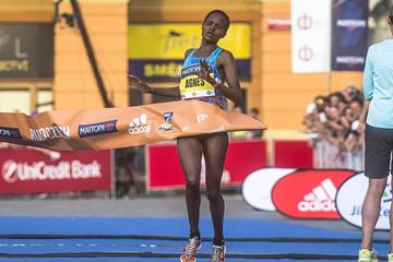 Agnes Barsosio winning in Ceske Budejovice (organisers)