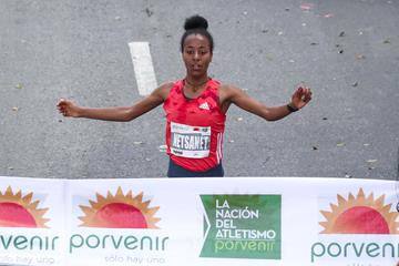 Netsanet Gudeta wins in Bogota (VIctah Sailer/organisers)