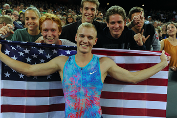 Sam Kendricks celebrates winning the 2017 IAAF Diamond League title in Zurich (Getty Images)