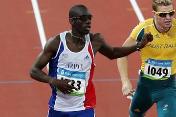 Leslie Djhone (FRA) in the 2008 Olympic semi-finals (Getty Images)