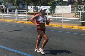 Evelyn Inga on her way to winning the 50km at the Pan American Race Walking Cup (Atletismo Peruano)