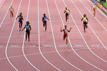 Salwa Eid Naser wins the 400m at the IAAF Athletics World Championships Doha 2019 (AFP / Getty Images)