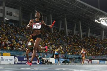 Kimberlyn Duncan of the United States crosses the finish line to win the women's 4x200m at the IAAF World Relays (Getty Images)