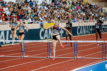 Eilidh Doyle wins the 400m hurdles at the IAAF Diamond League meeting in Monaco (Philippe Fitte)