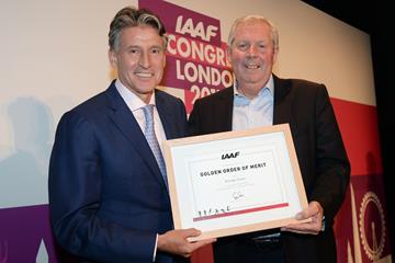 IAAF President Sebastian Coe presents Brendan Foster with the IAAF Medal of Merit (Getty Images)