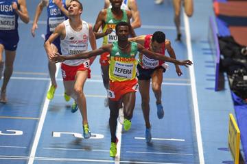 Samuel Tefera wins the 1500m at the IAAF World Indoor Championships Birmingham 2018 (Getty Images)