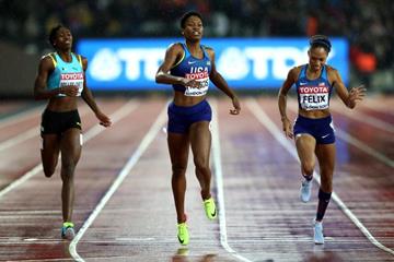 Phyllis Francis takes an upset 400m victory at the IAAF World Championships London 2017 (Getty Images)