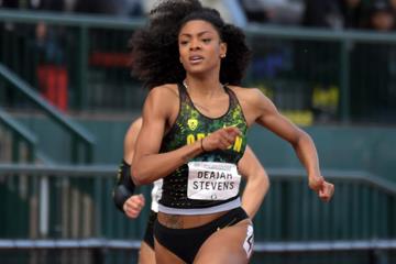 Deajah Stevens en route to her 200m victory at the Pac-12 Championships in Eugene (Kirby Lee)