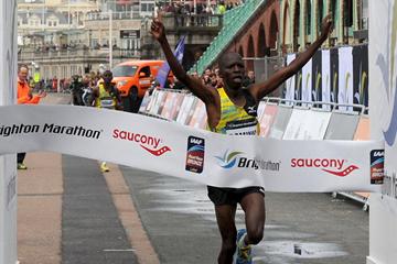 Dominic Kangor smashes his PB and the course record to win the 2013 Brighton Marathon (Organisers)
