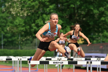 Austrian heptathlete Sarah Lagger in the 100m hurdles (Hannes Riedenbauer/Austrian Federation)