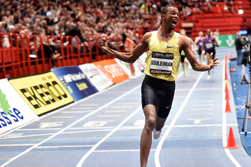 Ayanleh Souleiman breaks the world indoor 1000m record at the Globen Galan in Stockholm (Hasse Sjogren)