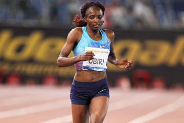 Solo run - Hellen Obiri in the 5000m at the IAAF Diamond League meeting in Rome (Jean Pierre Durand)