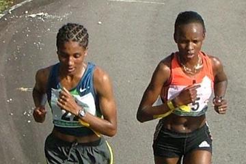 Ashu Kasim and Rita Jeptoo on Obudu Mountain (Danny Hughes)