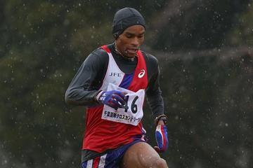 Charles Ndirangu at the 2015 Chiba Cross Country (Kazuo Tanaka - Agence SHOT)