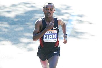 Ethiopia's Tsegay Kebede in action at the 2011 New York Marathon (Getty Images)