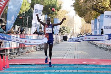 Daniel Kibet wins the Istanbul Marathon (Organisers)