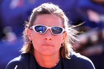 Pole Vault - Stacy Dragila (© Allsport)