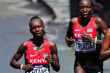 Kenyan distance runners Mary Keitany and Edna Kiplagat (Getty Images)