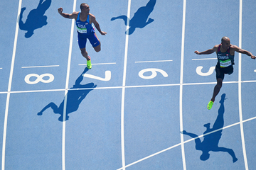 Damian Warner and Ashton Eaton in the decathlon 100m at the Rio 2016 Olympic Games (AFP / Getty Images)