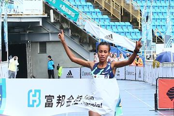 Askale Merachi taking the 2020 Taipei Marathon title (Organisers)