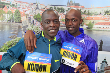 Leonard Komon and Geoffrey Ronoh ahead of the 2015 Sportisimo Prague Half Marathon (Victah Sailer / organisers)