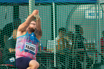Pawel Fajdek unleashes a meeting record in Ostrava (Bob Ramsak)