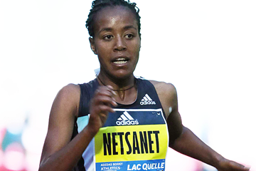 Netsanet Gudeta wins the 10,000m in Herzogenaurach (Gladys Chai von der Laage)