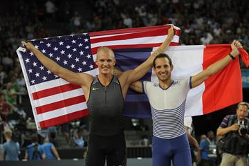 Sam Kendricks and Renaud Lavillenie after tying in the pole vault at the IAAF Diamond League meeting in Zurich (Jean-Pierre Durand)