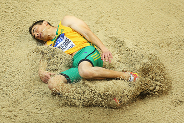 Fabrice Lapierre in the long jump at the IAAF World Indoor Championships (Getty Images)