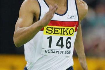 Jason Gardener of Great Britain wins 60m heats (Getty Images)